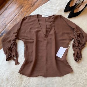AMANDA UPRICHARD: Tan blouse size S